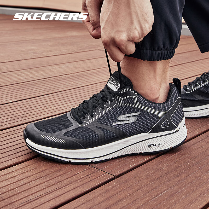 斯凯奇男鞋运动鞋防滑耐磨缓震健步鞋休闲轻便透气跑步鞋网面鞋220035 -BKW