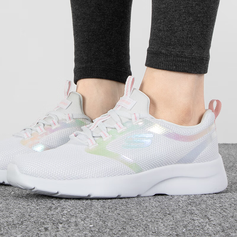 斯凯奇女鞋运动鞋缓震透气轻质休闲跑步鞋 149694-WPK