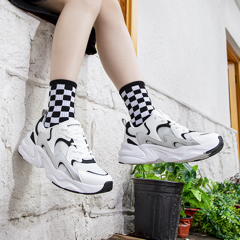 斯凯奇男鞋 小白鞋运动鞋时尚潮流休闲鞋复古厚底熊猫鞋 118321-WBKS