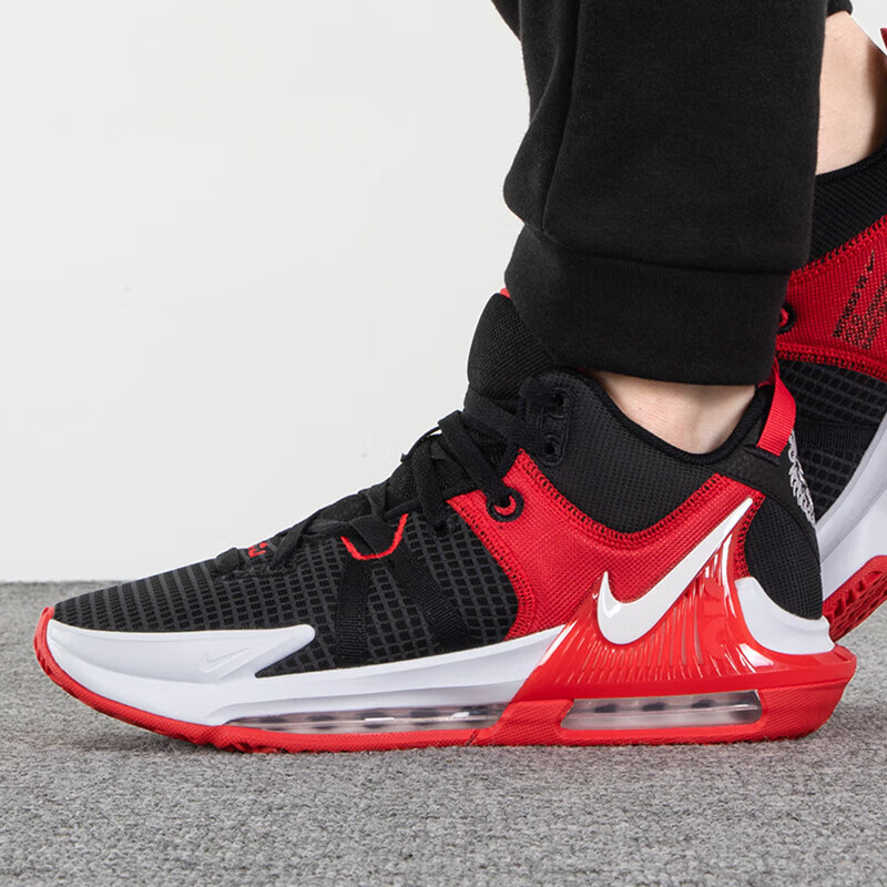 耐克男鞋 运动鞋LEBRON场上实战训练休闲缓震耐磨篮球鞋 DM1122-005