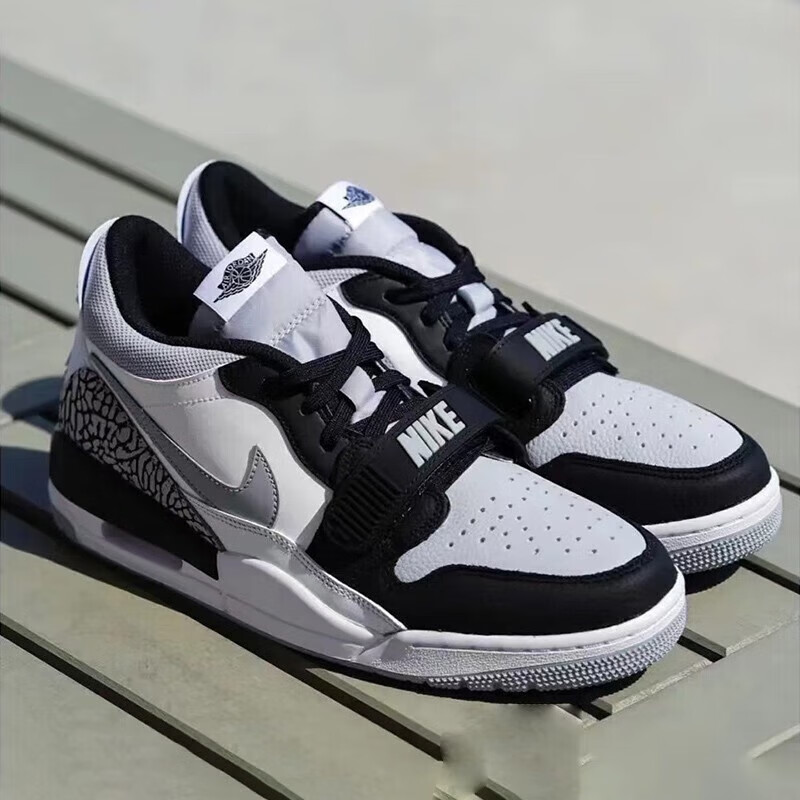 耐克男鞋 运动鞋舒适透气实战训练休闲篮球鞋 CD7069-101