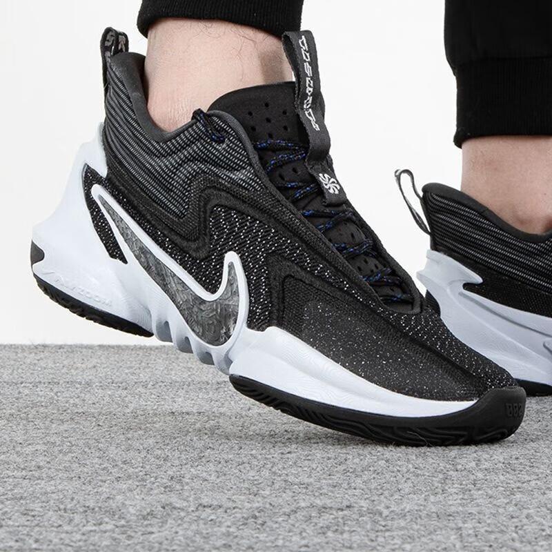 耐克篮球鞋男鞋Cosmic Unity全掌型气垫实战轻便运动鞋DH1536-003