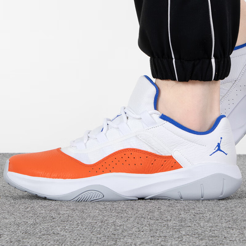 耐克 男鞋 AIR JORDAN 11 CMFT LOW运动鞋实战训练休闲篮球鞋 CW0784-108