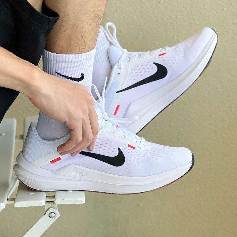 耐克男鞋AIR WINFLO 10气垫缓震运动鞋跑步休闲鞋 DV4022-100