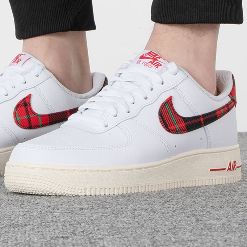 耐克男鞋 AIR FORCE 1 '07空军一号运动鞋板鞋休闲鞋 DV0789-100