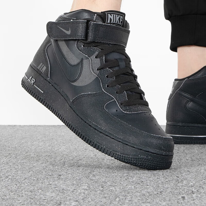 耐克男鞋AIR FORCE 1空军一号运动鞋高帮潮流休闲鞋 DQ7666-001