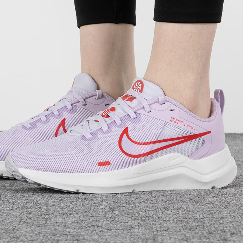 耐克 女鞋 运动鞋tanjun轻质面缓震休闲防滑训练跑步鞋 DD9294-501