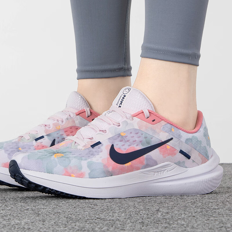 耐克 女鞋 运动鞋缓震耐磨透气轻便舒适休闲跑步鞋 FB6940-600