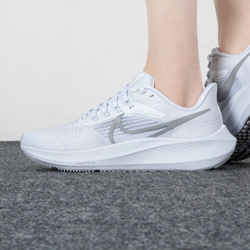 耐克 女鞋 飞马39气垫飞线运动鞋子低帮休闲鞋透气网面跑步鞋 DH4072-100