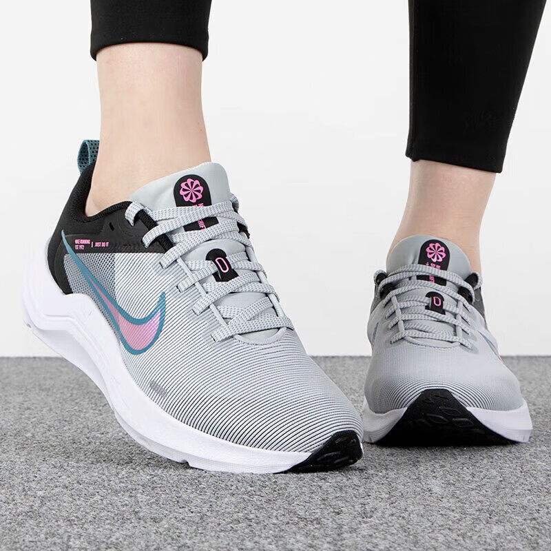 耐克女鞋QUEST 5跑步鞋缓震运动鞋轻便休闲鞋DD9 DD9294-006