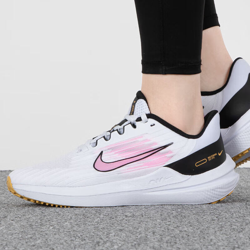 耐克跑步鞋女子透气休闲轻便耐磨减震运动鞋 DD8686-104