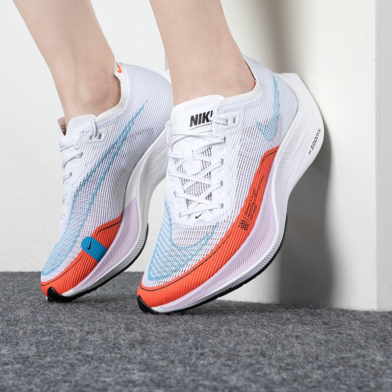 耐克 女鞋 运动鞋缓震透气轻质休闲跑步鞋 CU4123-102