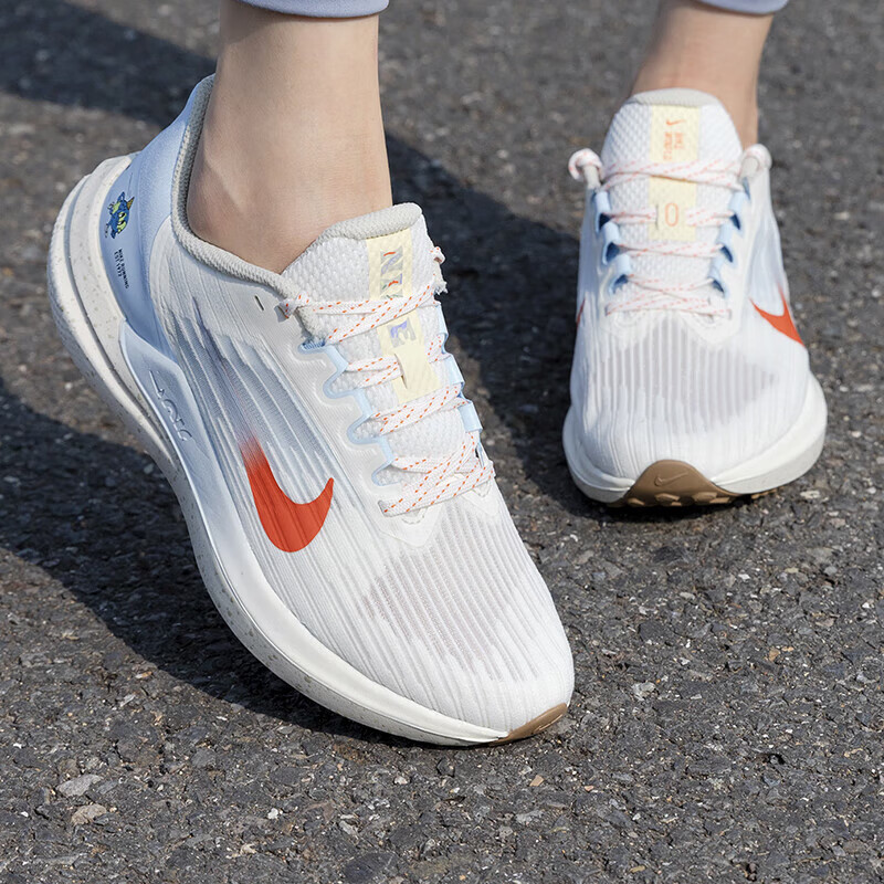 耐克 女鞋跑步鞋 运动鞋轻质休闲鞋子飞马39跑步鞋 DX6048-181