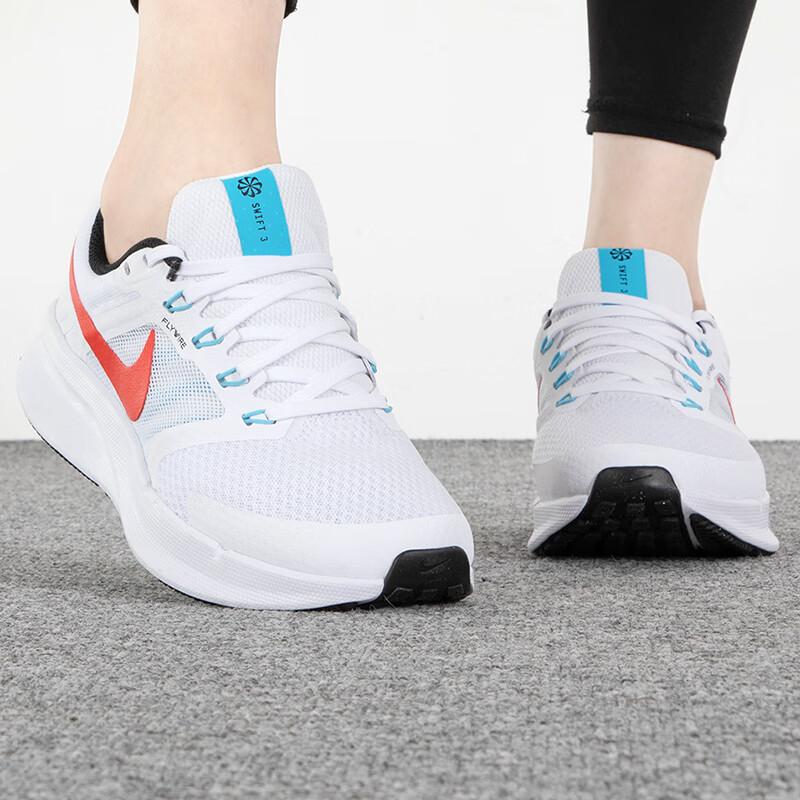 耐克  女鞋 网面透气运动鞋健身耐磨休闲鞋缓震跑步鞋子女 DR2698-102