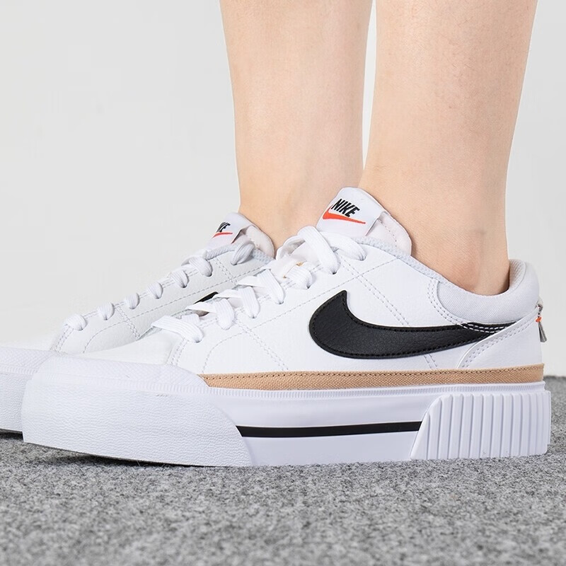 耐克 女鞋   COURT VISION 舒适低帮休闲板鞋 CW5596-100 DM7590-100