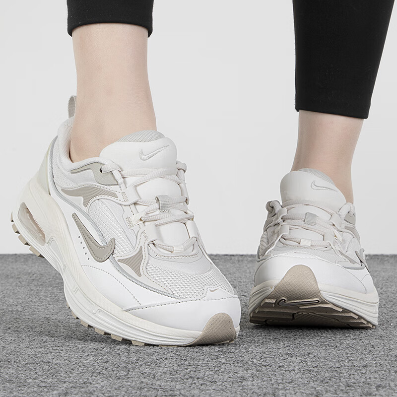 耐克 女鞋 跑步鞋透气休闲鞋厚底增高老爹鞋运动鞋子女鞋 FD1453-030