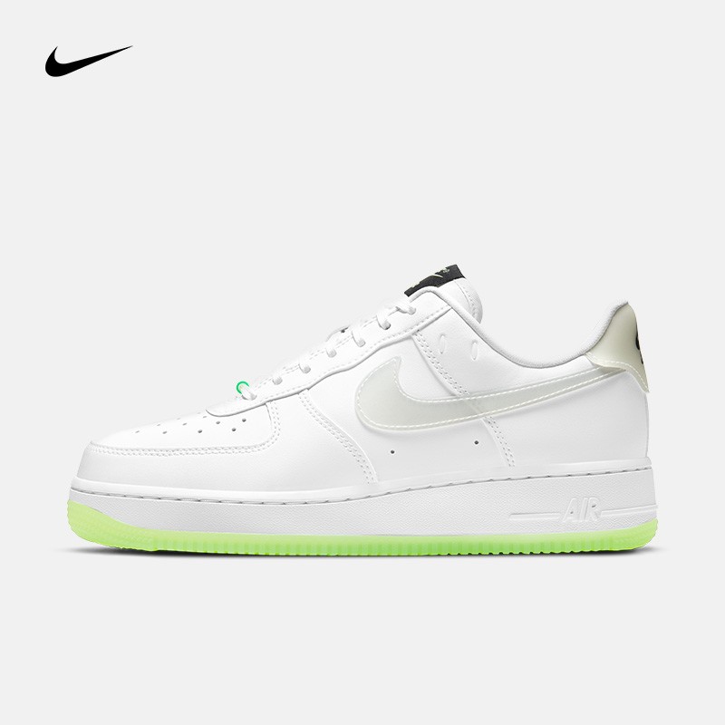 耐克 女子运动鞋 NIKE AIR FORCE 1'07 LX AF1 CT3228-100