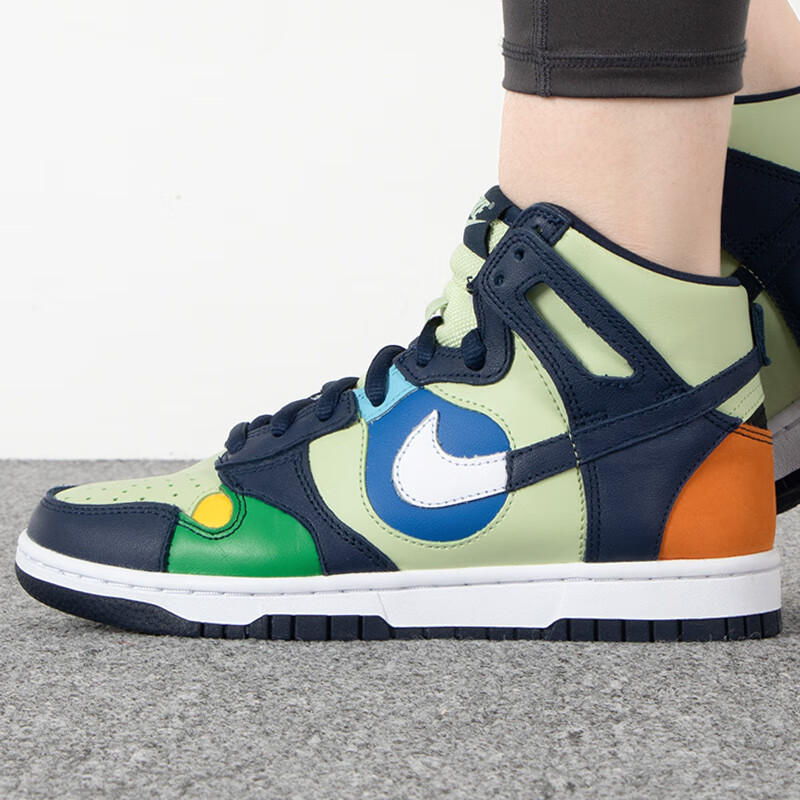 耐克 女鞋 Nike Dunk High彩色拼接潮流高帮板鞋休闲鞋 DQ7575-300