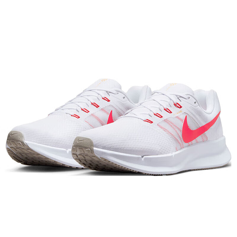 耐克NIKE 跑步鞋男缓震透气RUN SWIFT 3运动鞋 DR2695-101