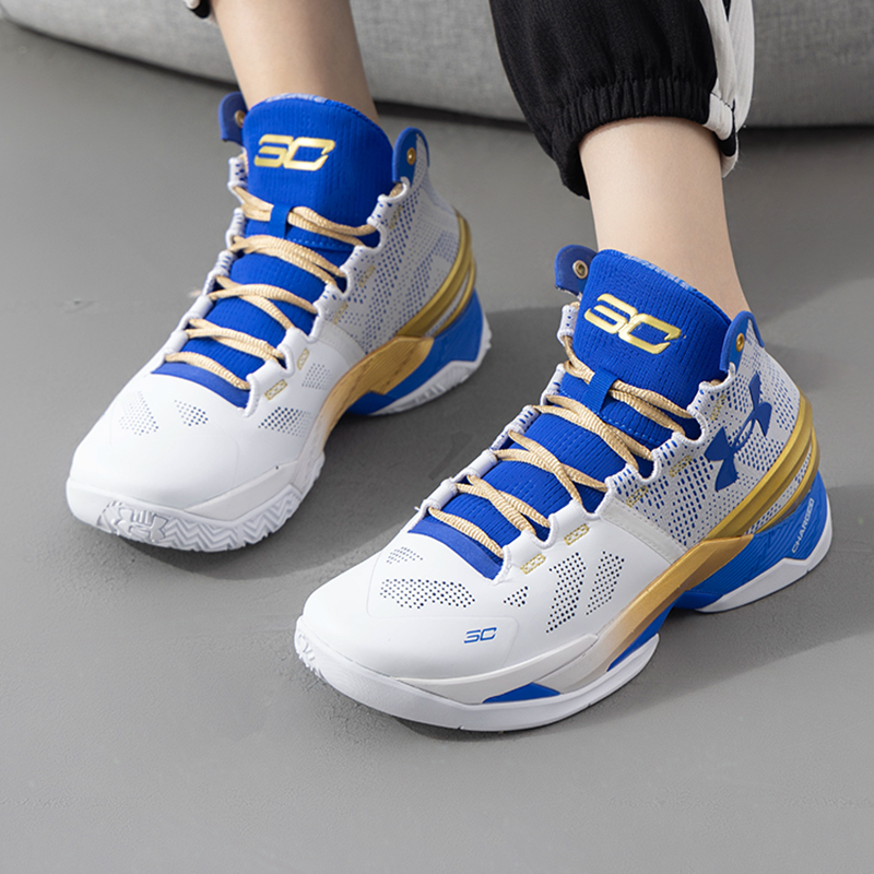 UA安德玛篮球鞋男运动鞋透气训练鞋缓震休闲鞋3027361-100