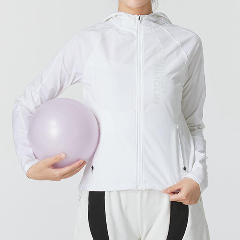 UA安德玛夹克外套女装白色新款休闲服健身训练服1361384