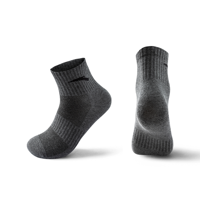 安踏透气全棉中袜男女弹力运动袜耐磨不易变形袜子192527331-3